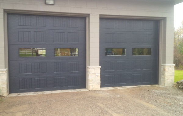 garage door, garage doors, openers, garage doors niagara, ON, door repair and service, tnc, tnc mobile maintenance, niagara, on, golden horseshoe garage doors